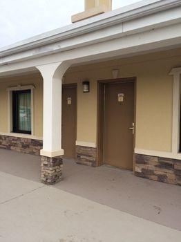 Whitehouse Motel Richmond South Bellwood Exterior photo